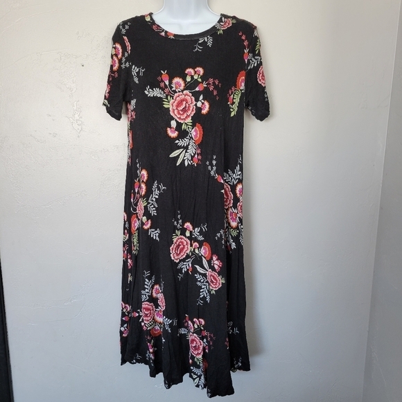 Stevie Hender Large Black Floral Midi Dress Lined Short Sleeve Stretchy Comfy - Picture 1 of 7